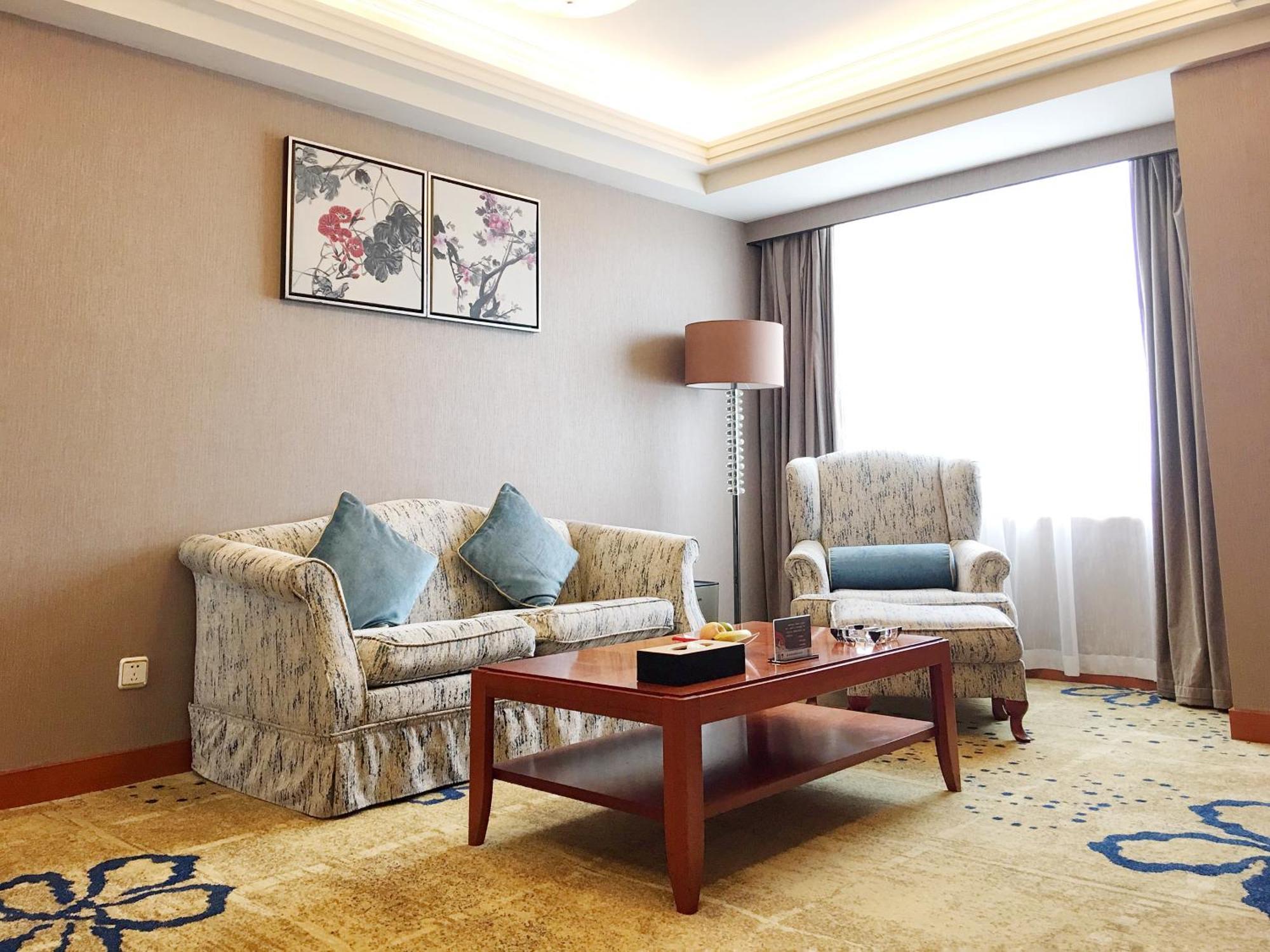 Ramada Plaza Tianlu Hotel Wuhan Eksteriør bilde